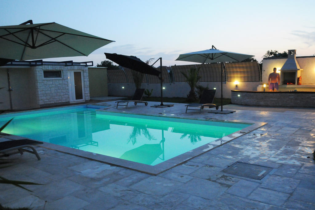 Pavlic Apartments Betina  Exterior foto